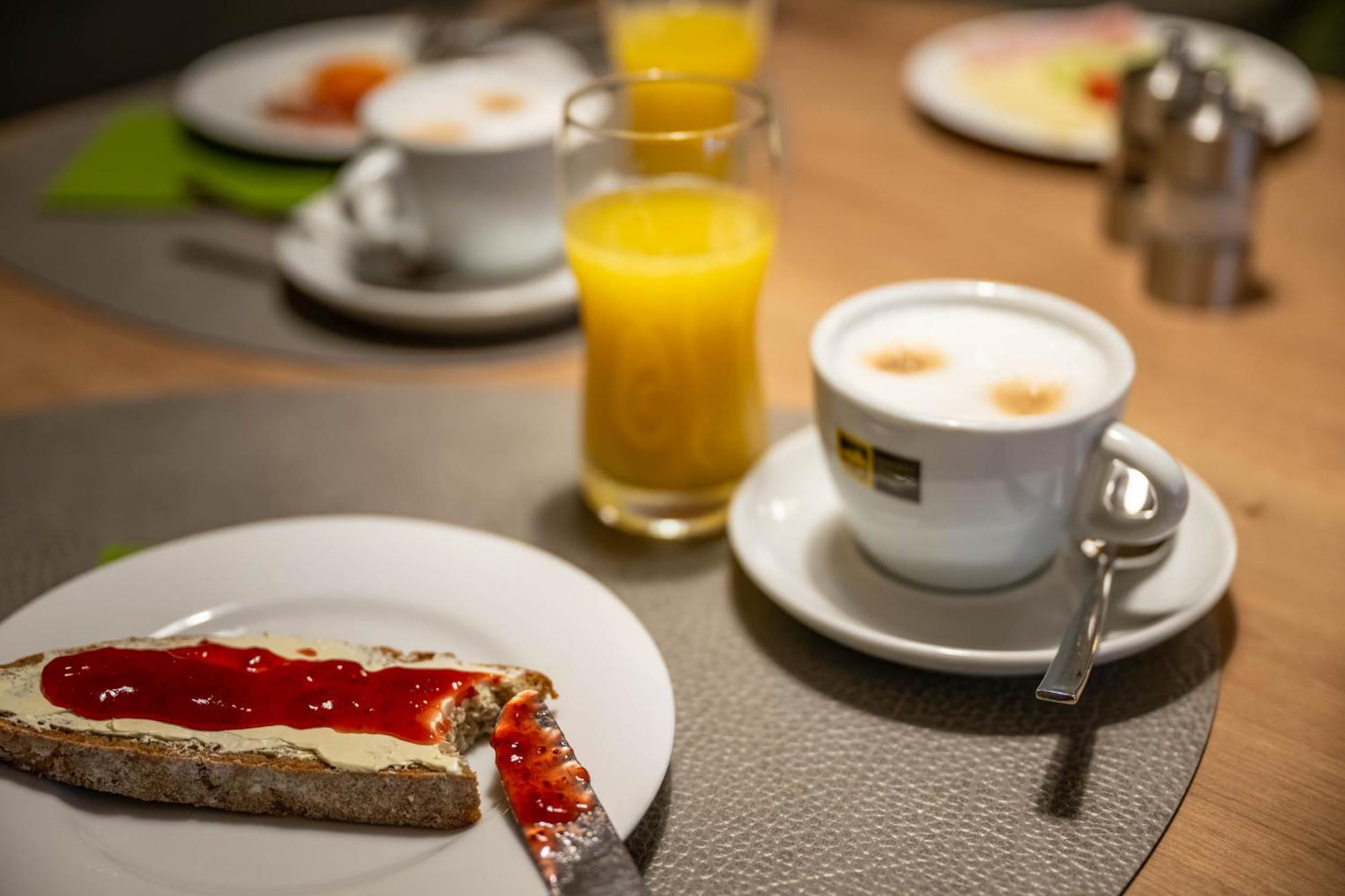 Hotel Pfeiferhof مارانزا المظهر الخارجي الصورة